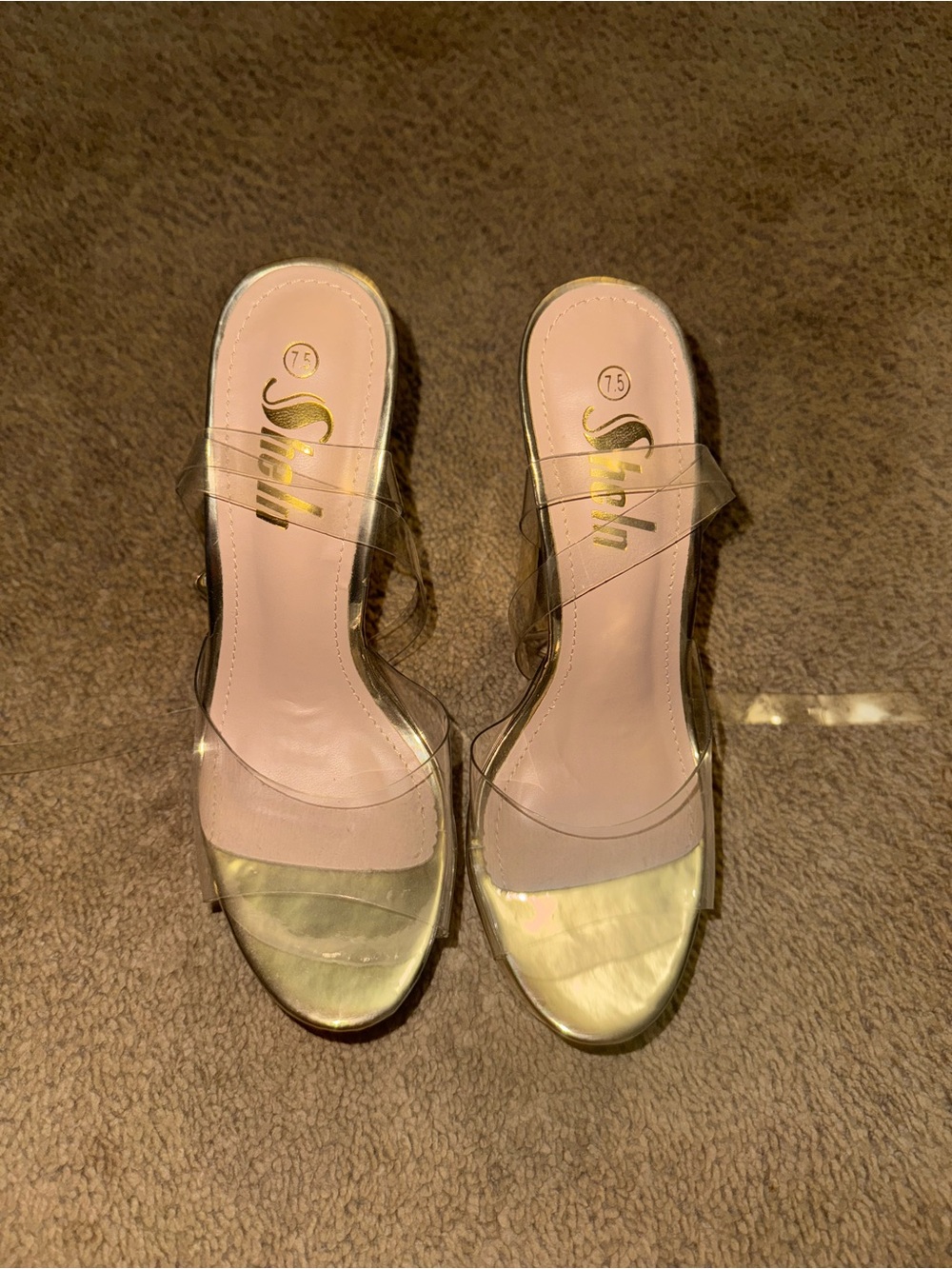 Sleek Clear Strap Slide Sandals in Pink - Stylish Women’s Mule
